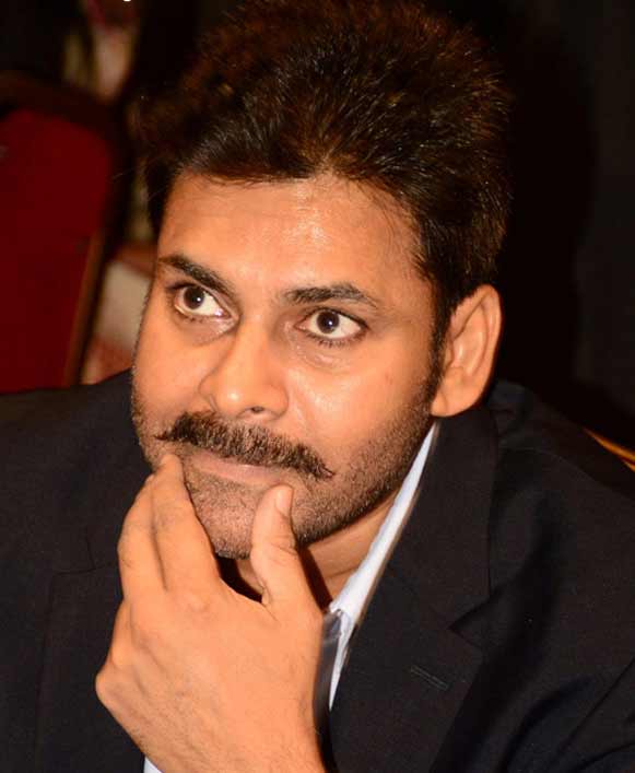 Fans come out in Support of Pawan Kalyan in London