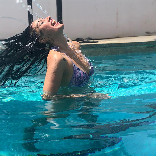 TV hottie Kamya takes a dip in the pool
