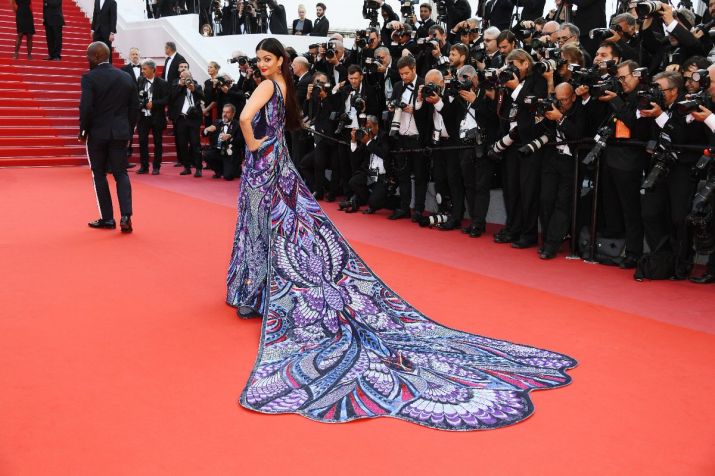 Aishwarya Rai Bachchan's Cannes 2014 dress copied from Broadway Star |  Wedding apparel and Party !