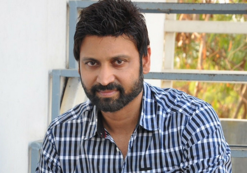Sumanth attends court on cheque bounce case