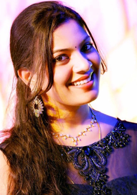 Geetha Madhuri trolled for dance performance in Bigg Boss 2 Telugu