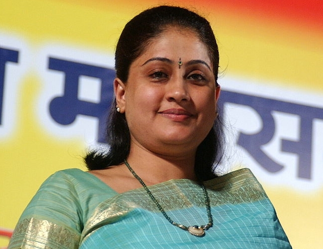 Vijaya Shanti a Star Campaigner