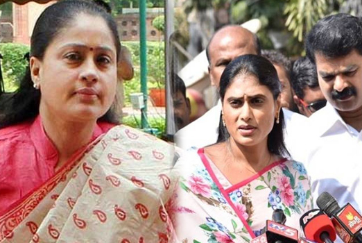 Lady Amitabh supports Jagan Mohan Reddy Sister YS Sharmila
