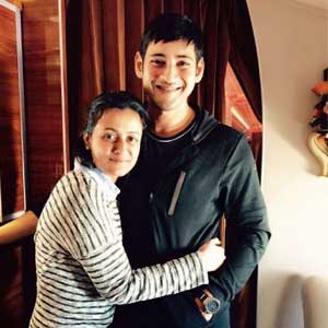 Mahesh and Namrata offers lunch for 650 visually impaired students