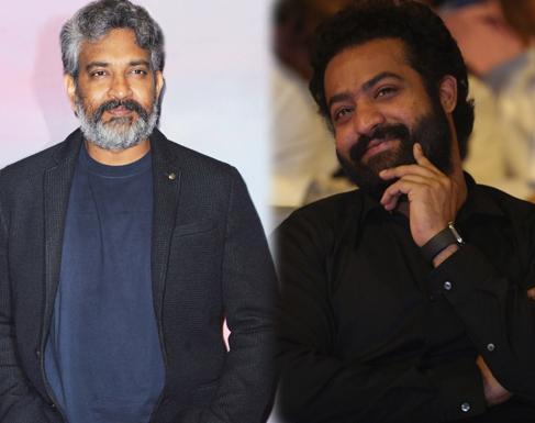 What is Rajamouli doing? No care about Jr NTR Look!