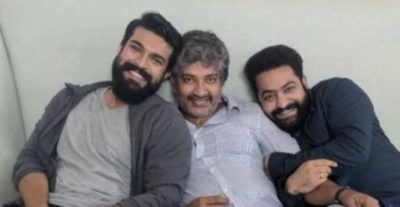 Rajamouli running to Jr NTR and Ram Charan to avoid fight