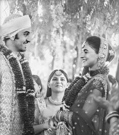 Alia Bhatt ties the knot! First Pic Out