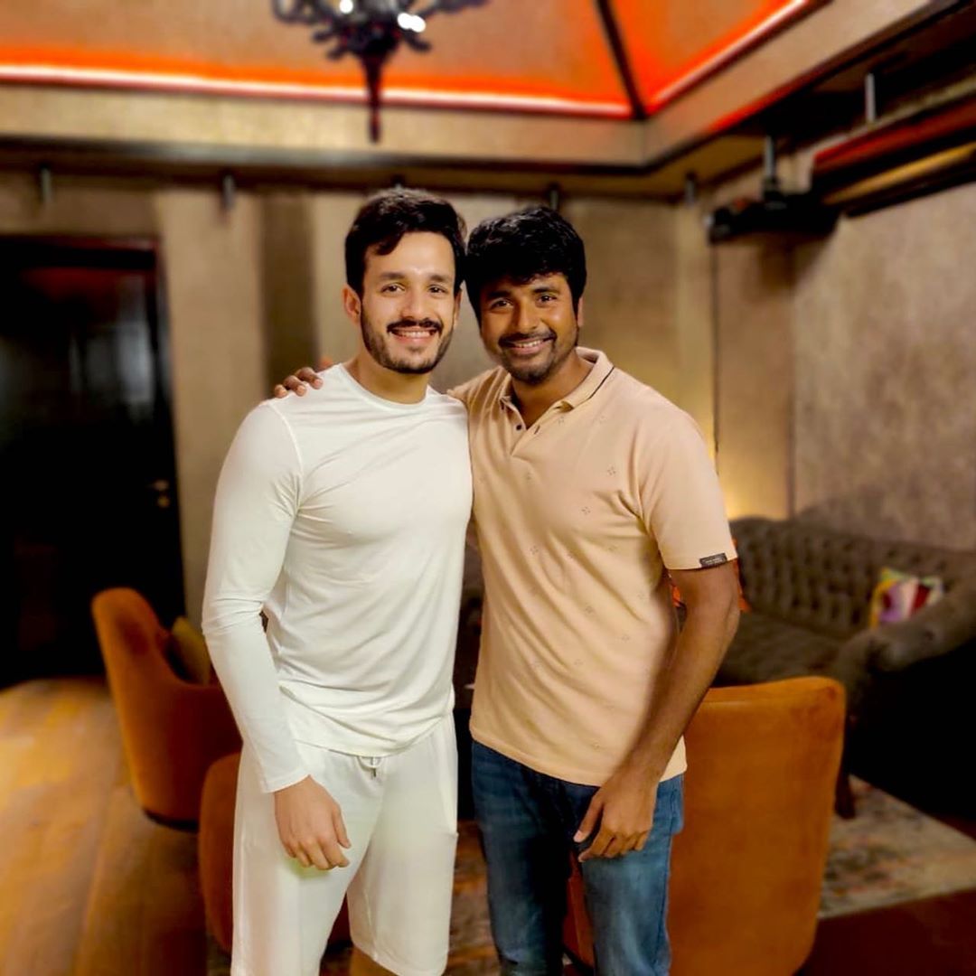  Akhil Akkineni dine with Special Guests