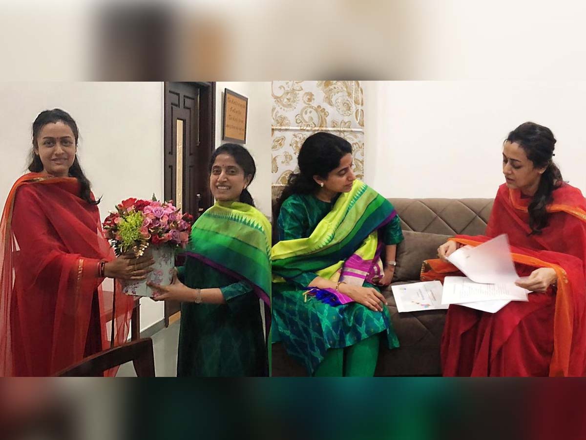 Mahesh Babu Wife Namrata meets CM Wife Bharathi