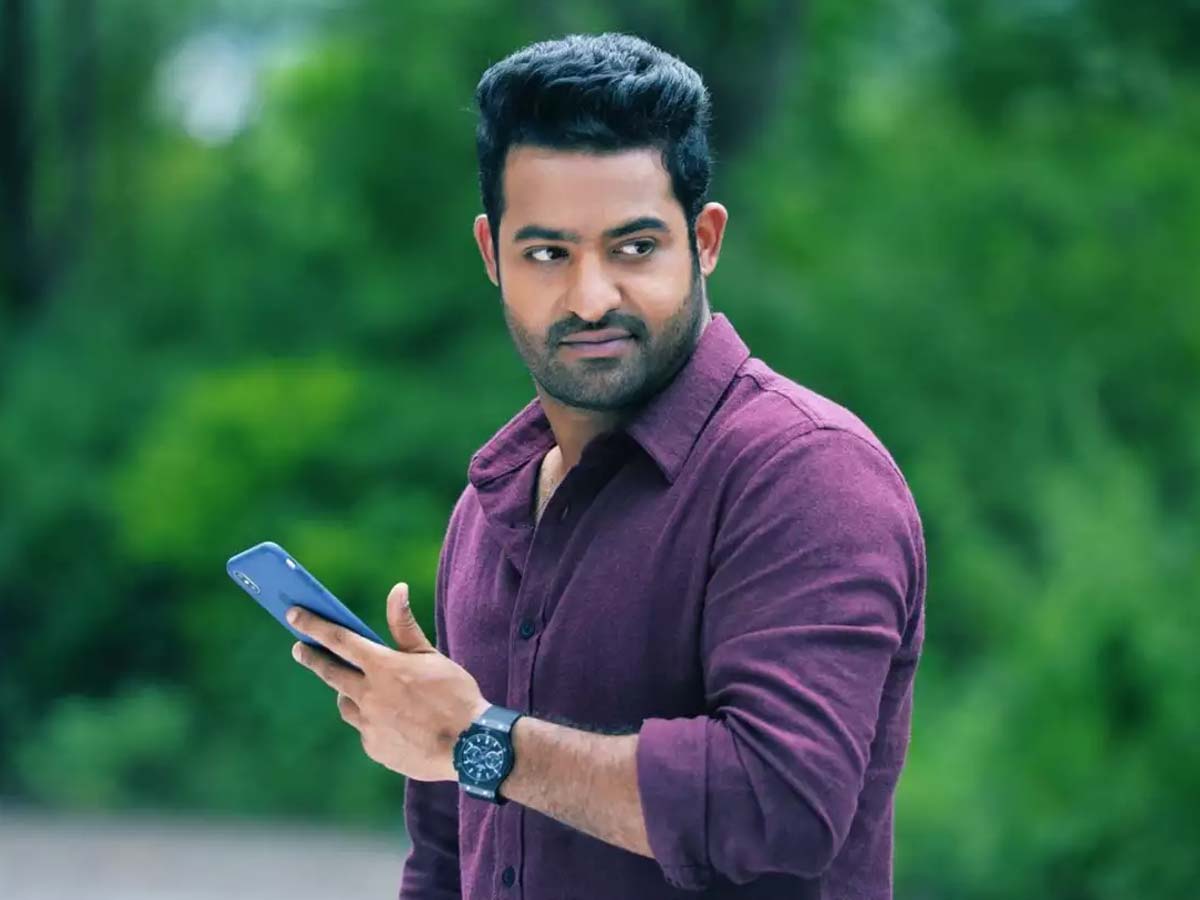 Official: Jr NTR look as young Bheem from RRR