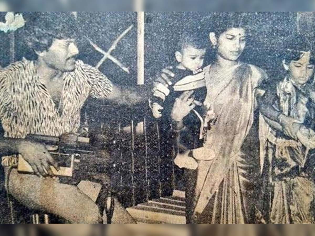 Chiranjeevi Rare Pic with Surekha Ram Charan during  80s