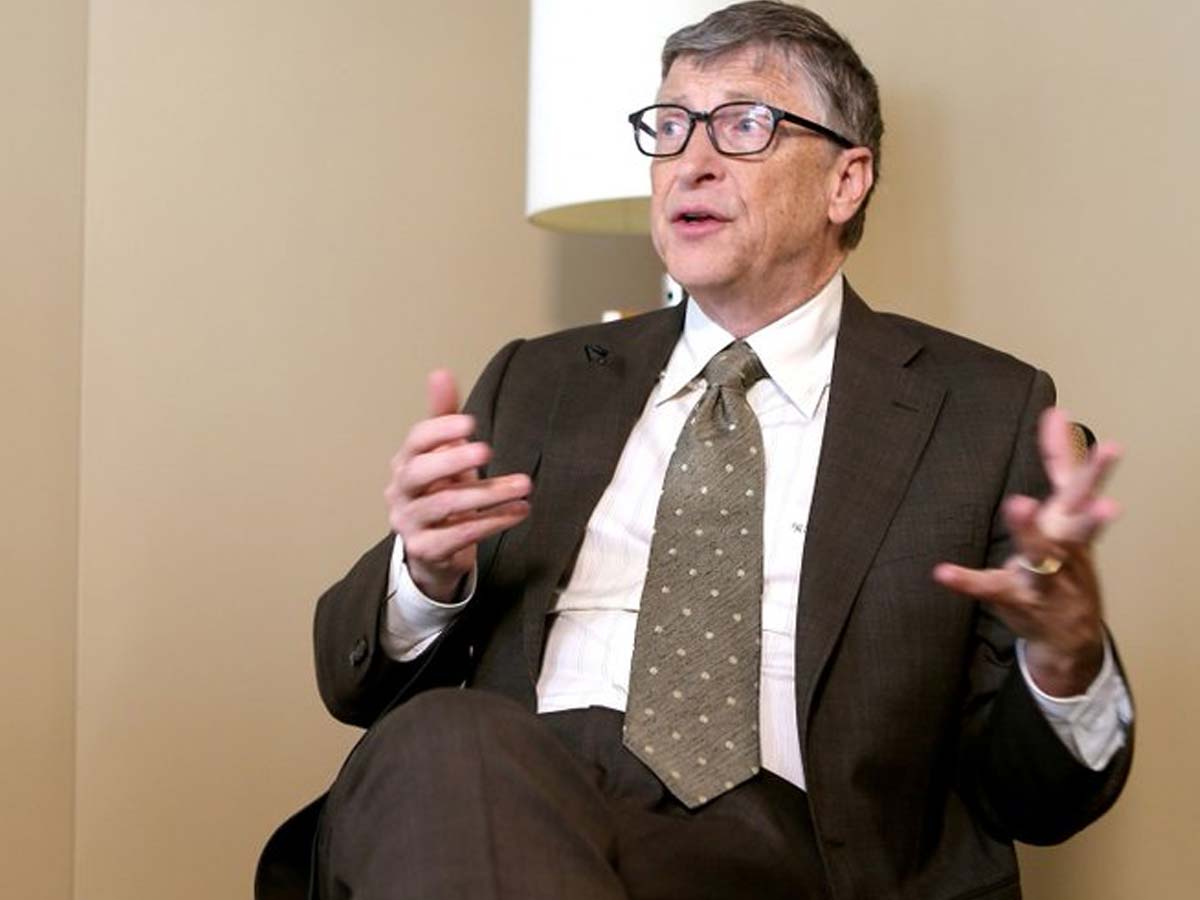 Bill Gates leaves Microsoft Company