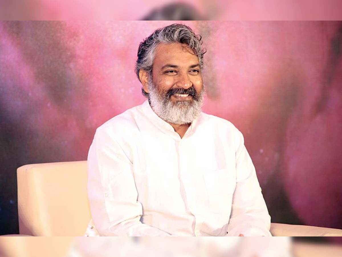 Rajamouli to attend press meet to announce new release date of RRR