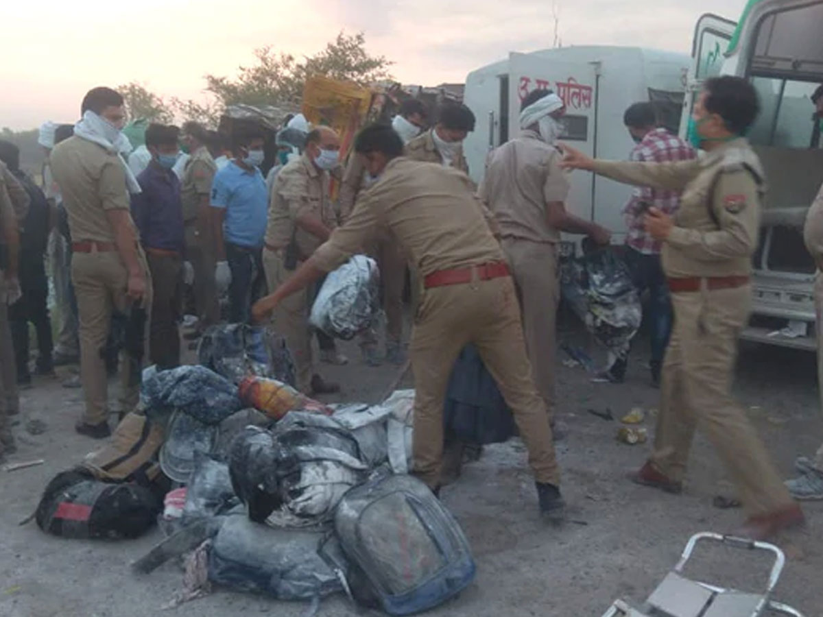 24 Migrant Workers killed in UP Auraiya Truck Collision
