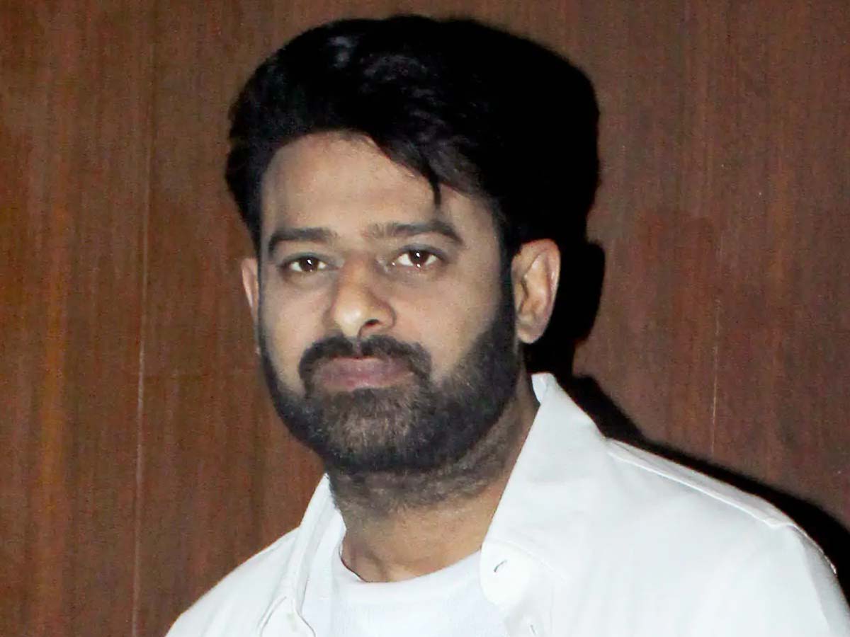 Trade wing not at all happy with Prabhas?
