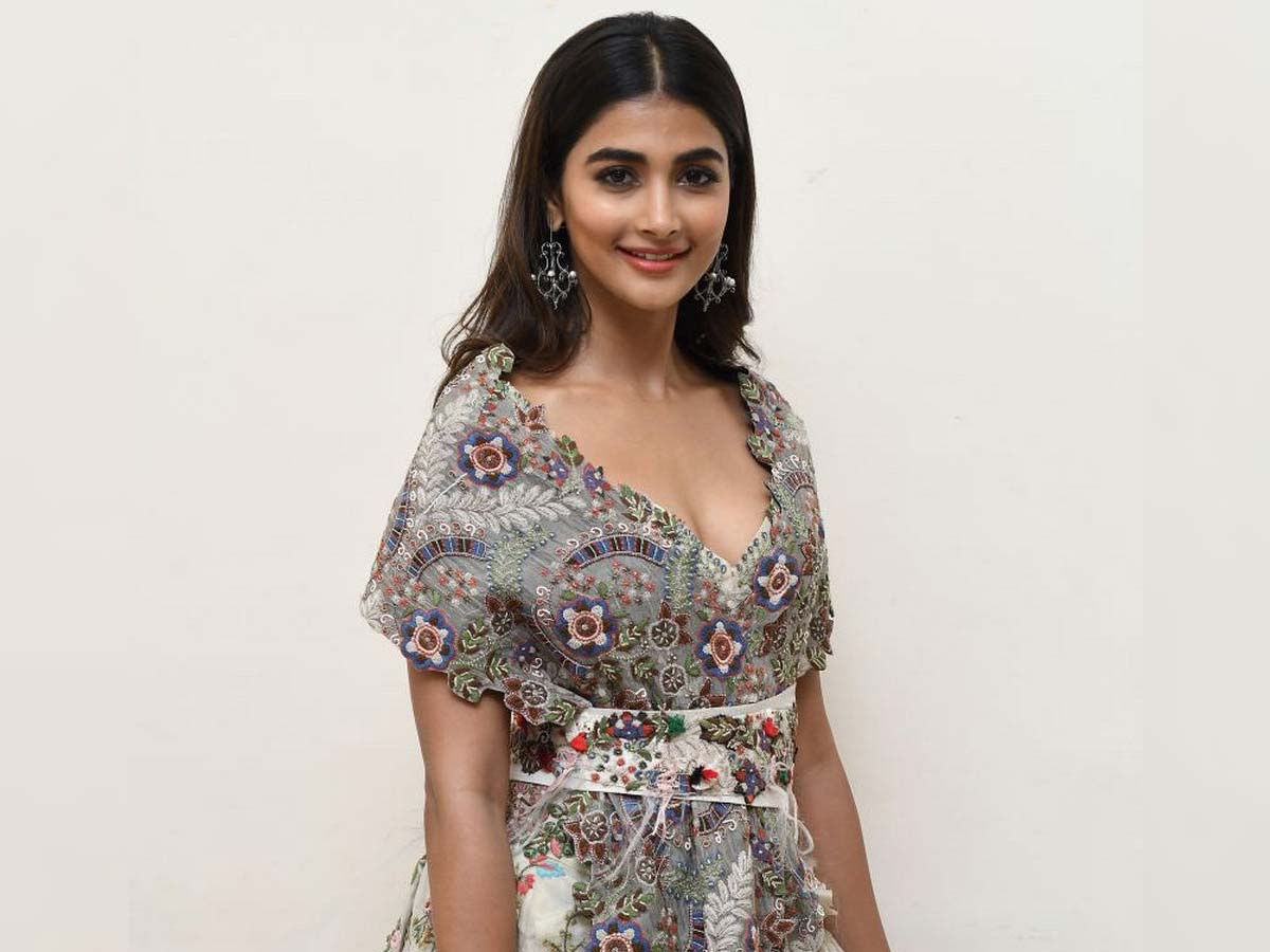 Pooja Hegde to buy a house in Hyderabad