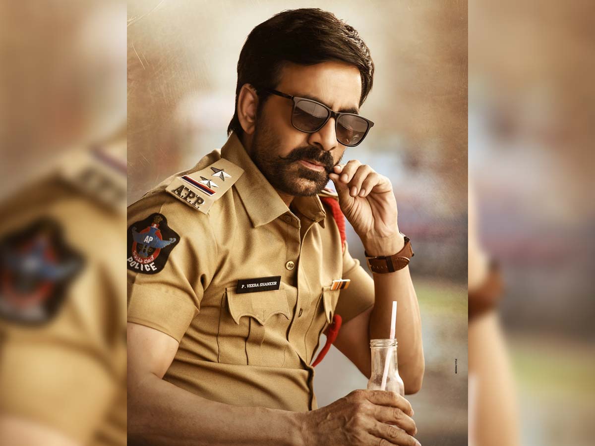 Mass Maharaja back in action! Ravi Teja stylish entry in Police Station