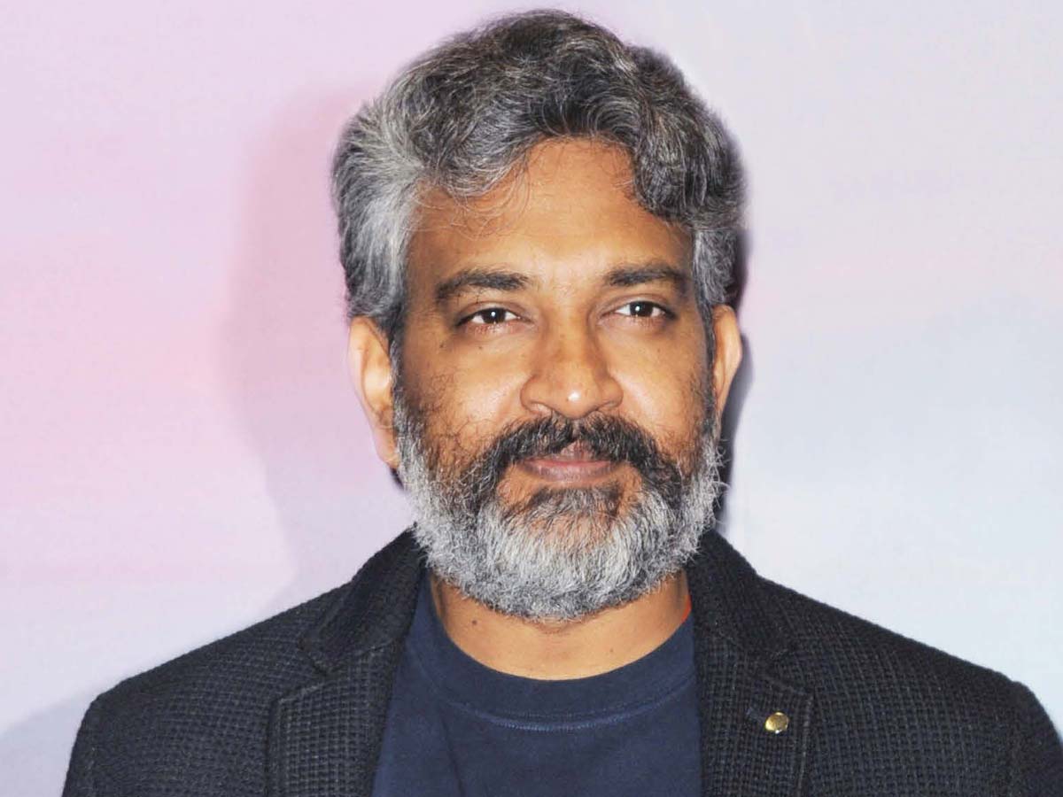Rajamouli etches a master plan for RRR