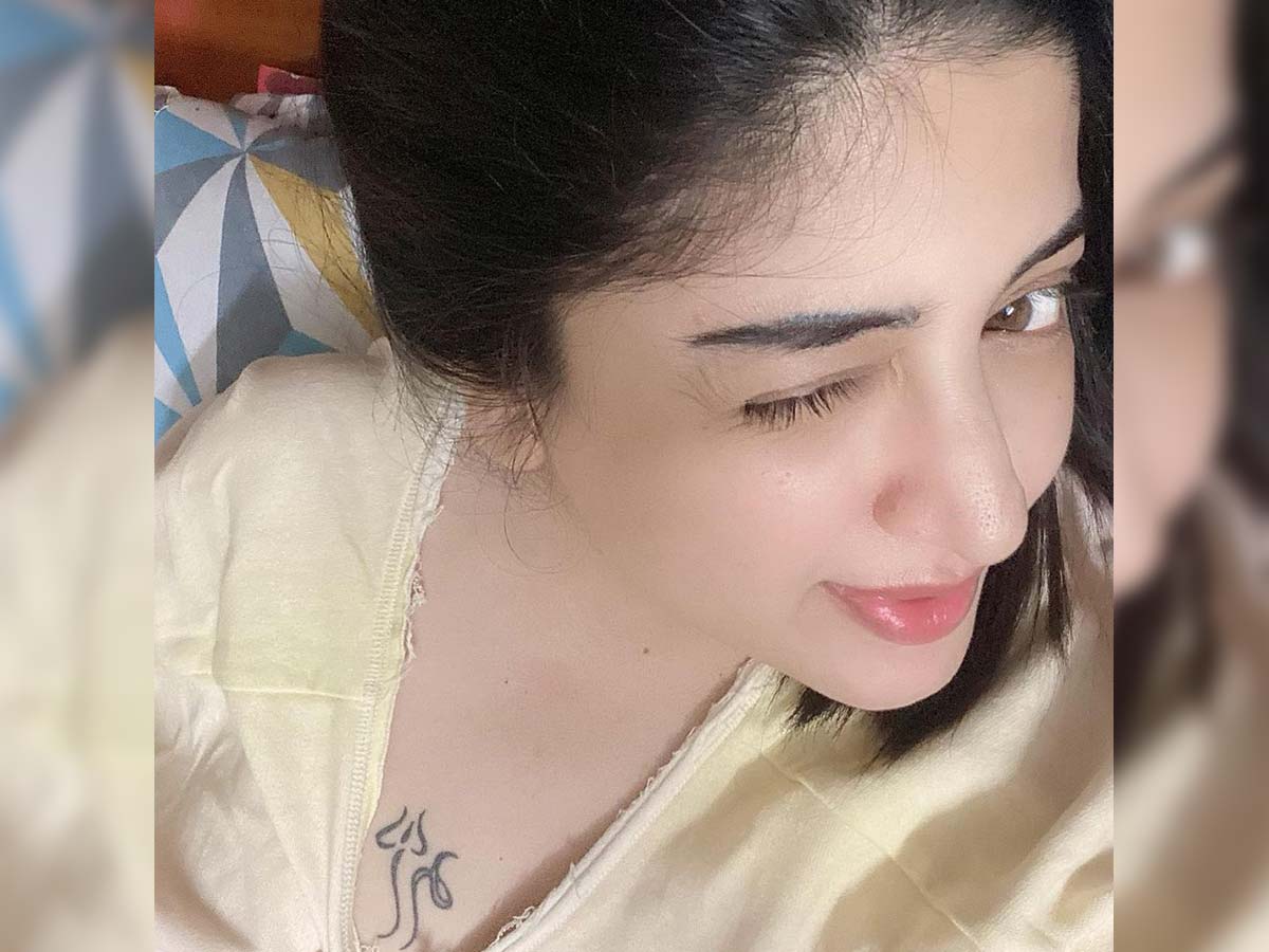 Janhvi Kapoor Gets Inked With Mom's Handwritten Note, Check Out Other  Celebs And Their Tattoos - News18