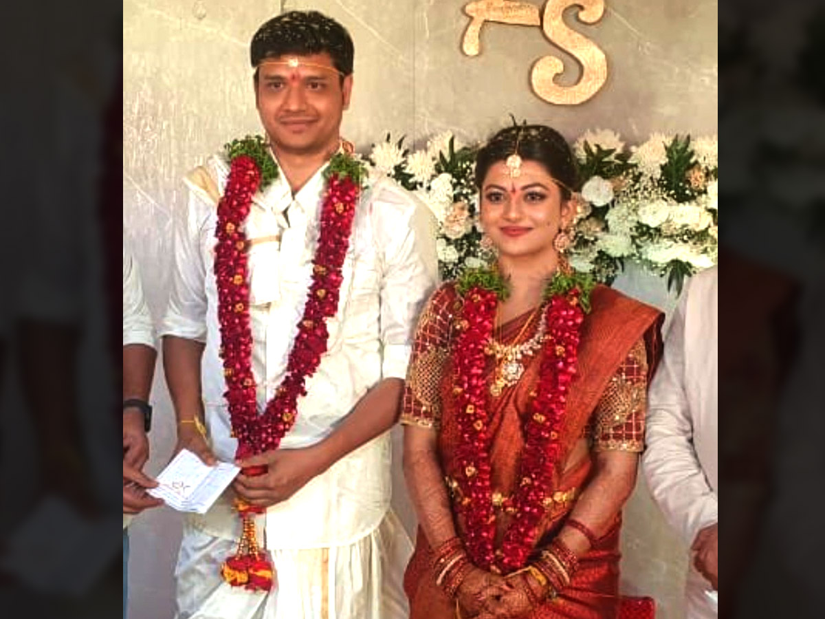 Actress Anandhi secret wedding! Is she married