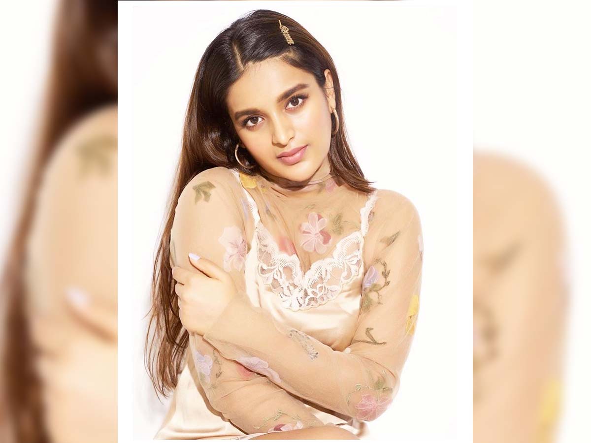 Nidhhi Agerwal faces worst behavior by director on Stage
