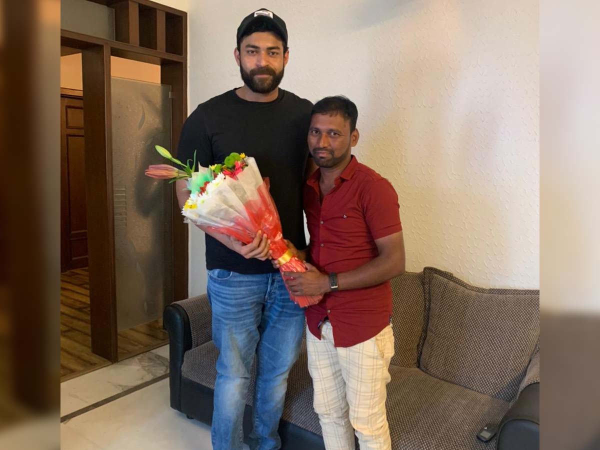 Varun Tej meets his super-fan who walks 200 Kms from Bikkanuru to Hyderabad to meet him