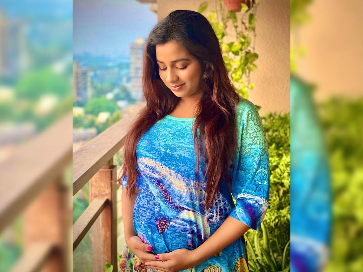 Singer Shreya Ghoshal is pregnant