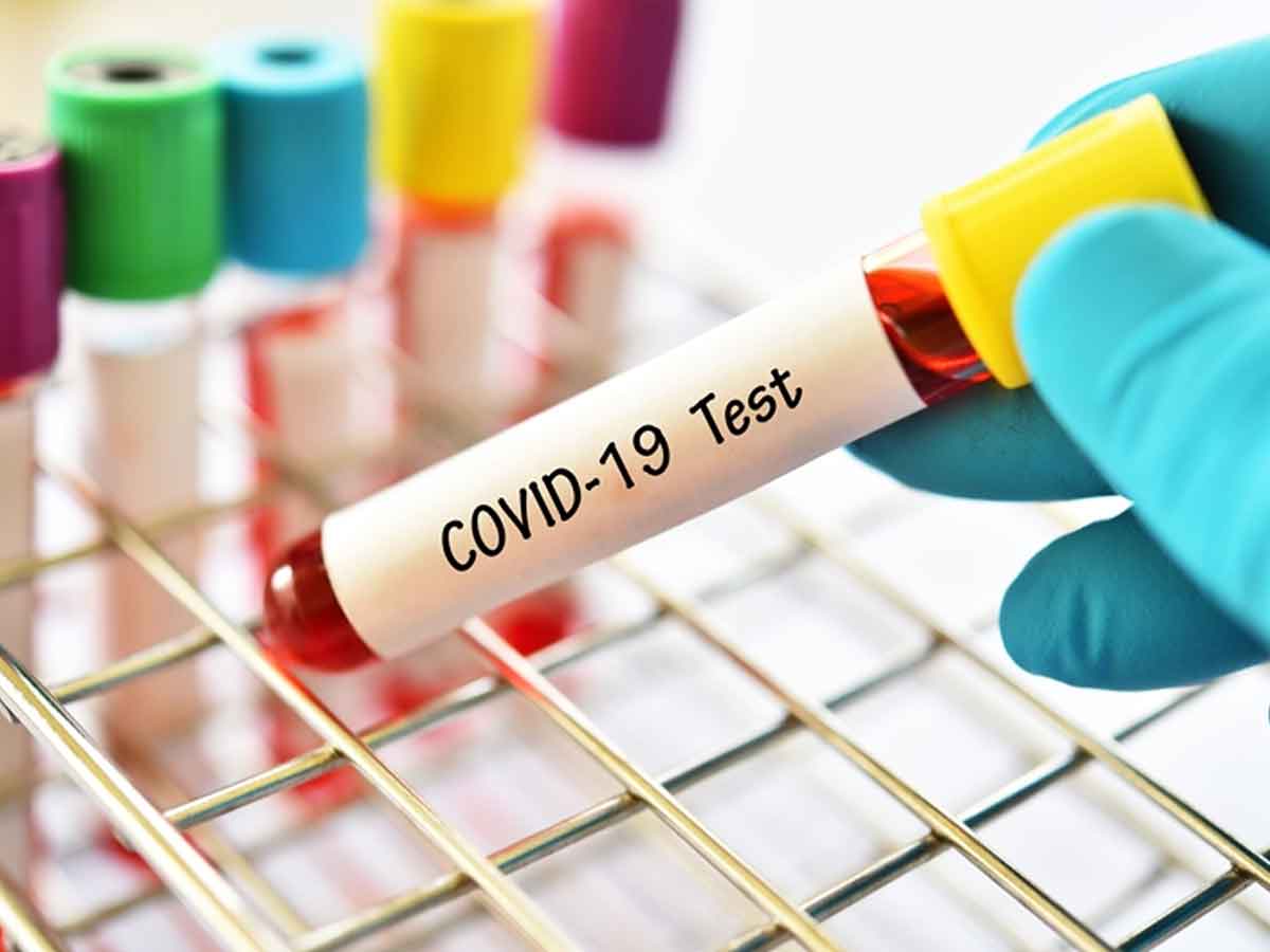 India reports over 2 Lakh Covid-19 cases in a day
