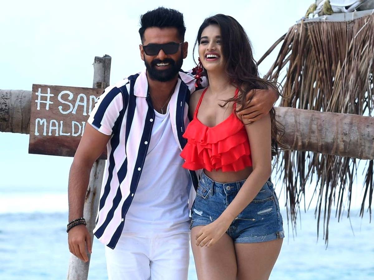 Nidhhi Agerwal special dance number in Ram Pothineni film?