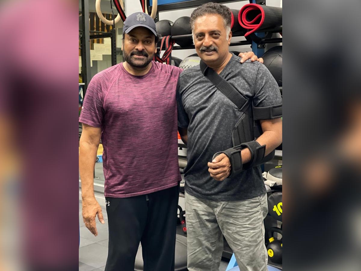 Prakash Raj meeting with Boss Chiranjeevi in gym