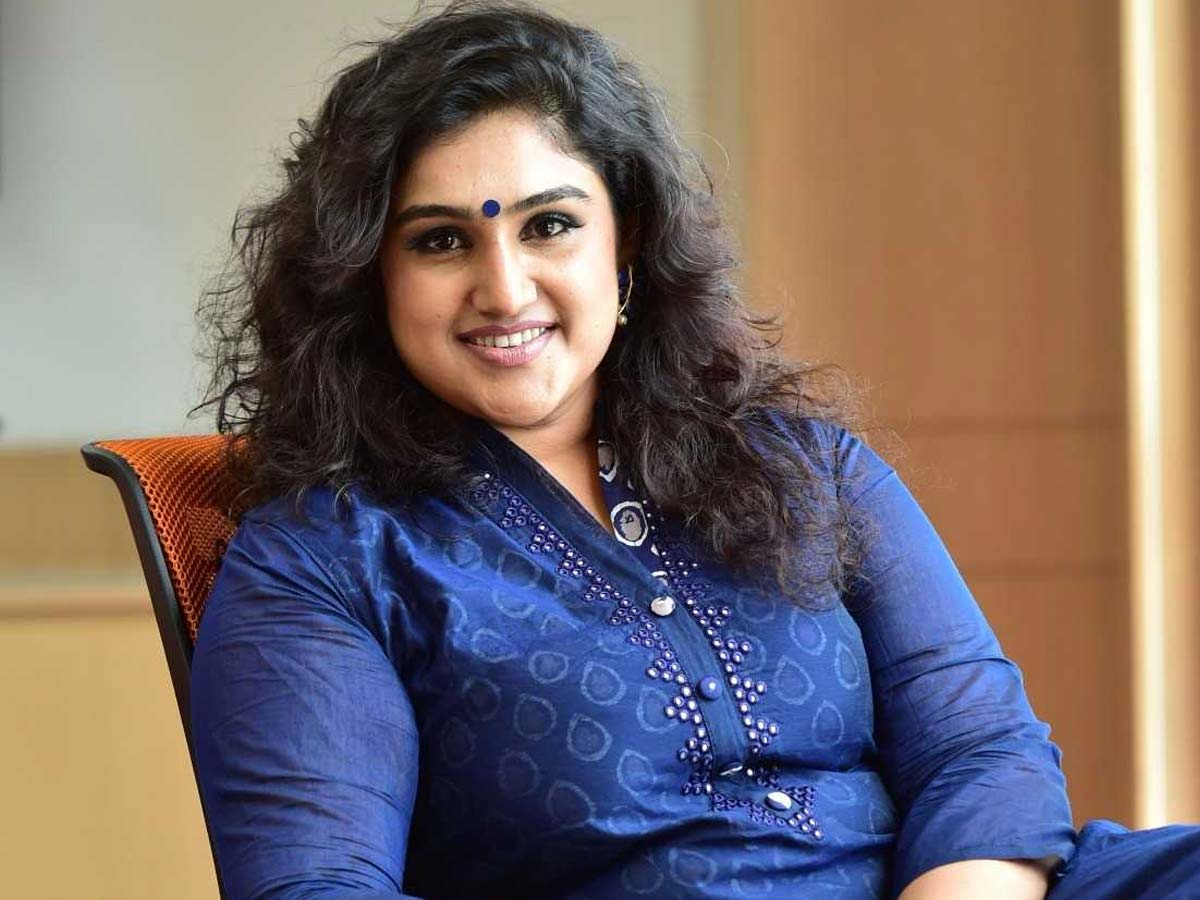 Vanitha Vijaykumar desire to work with Jr NTR at least in a single frame