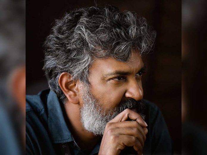 Rajamouli not showing the intrest in senior heros
