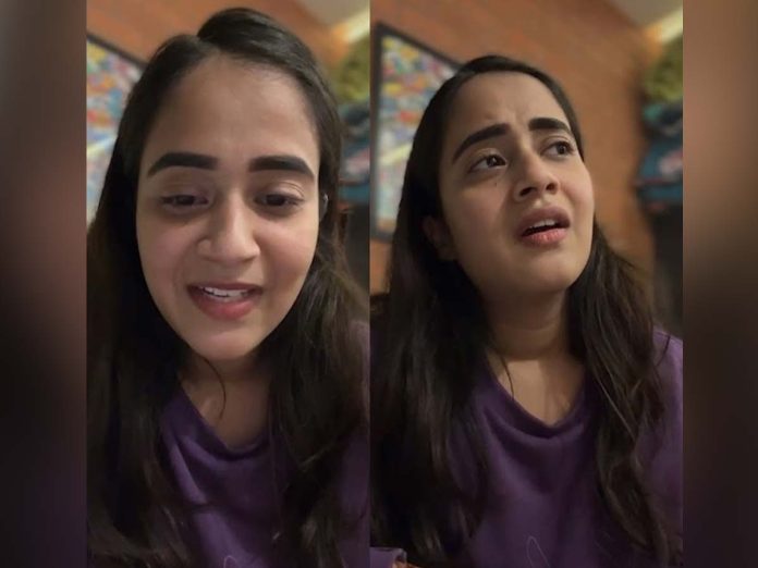 Deepthi Sunaina struggles to control tears on Instagram live