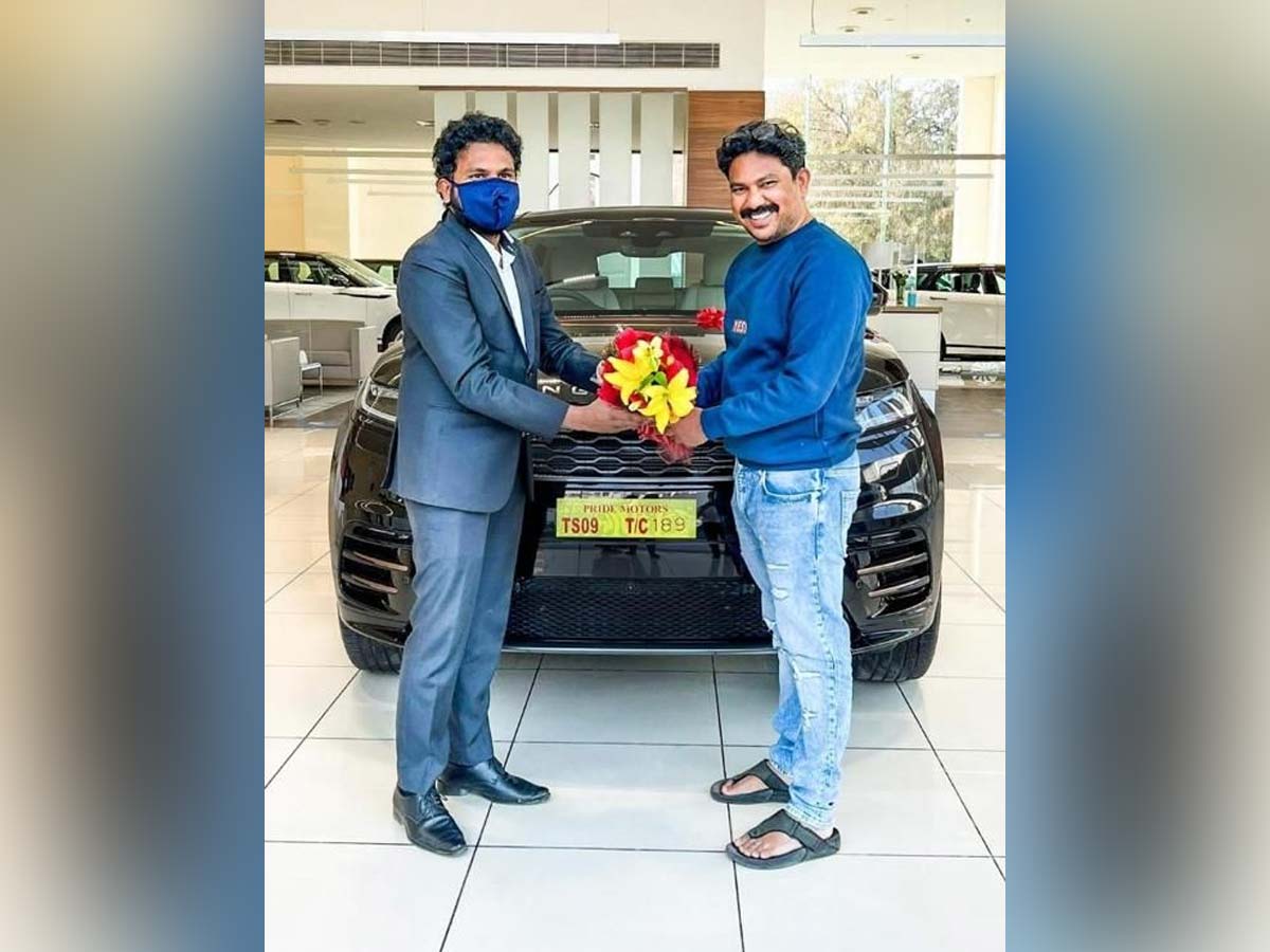 Khiladi producer gifts a new Range Rover Velar to Ramesh Varma