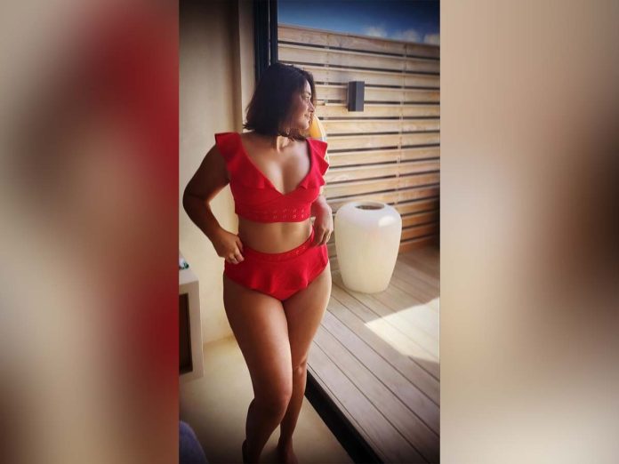 Red h*t Ileana D’Cruz in bikini