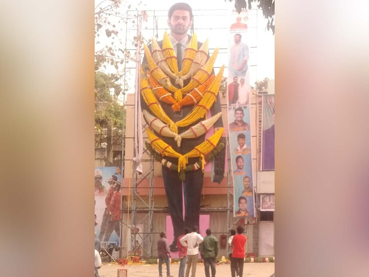 Huge garland for Prabhas cut-out