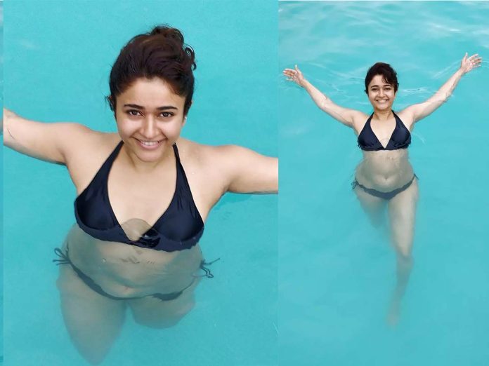 Pic Talk: Everything is well fit for this Pool lady