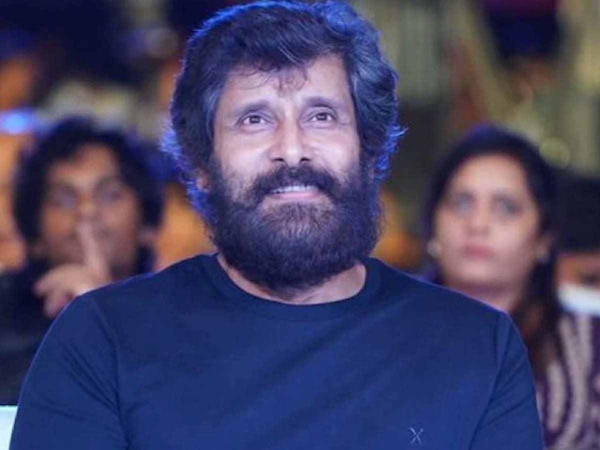 Chiyaan Vikram's quick-witted reply on his heart attack rumours