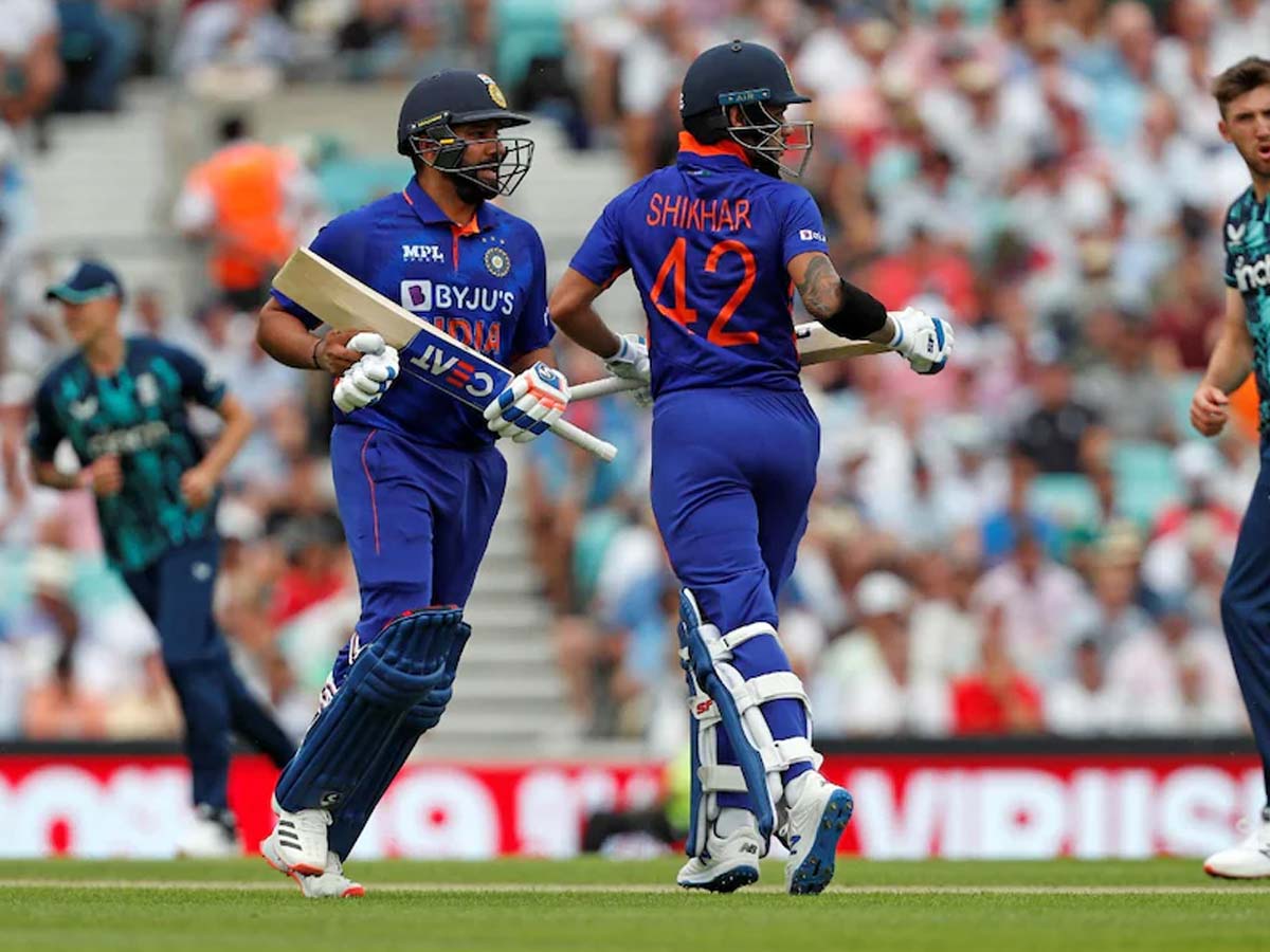 India thrashed England by 10 wickets in the 1st ODI