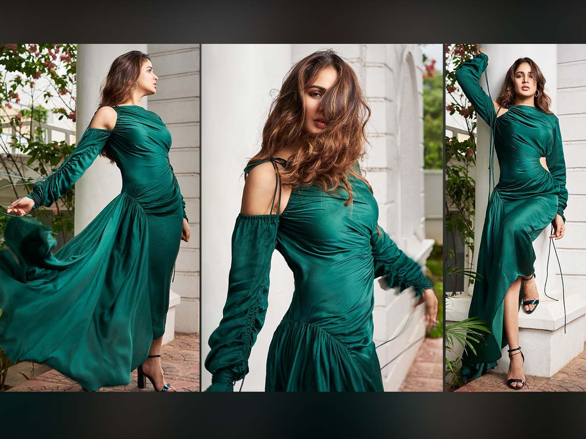 Lavanya Tripathi flaunts tempting body curves in green