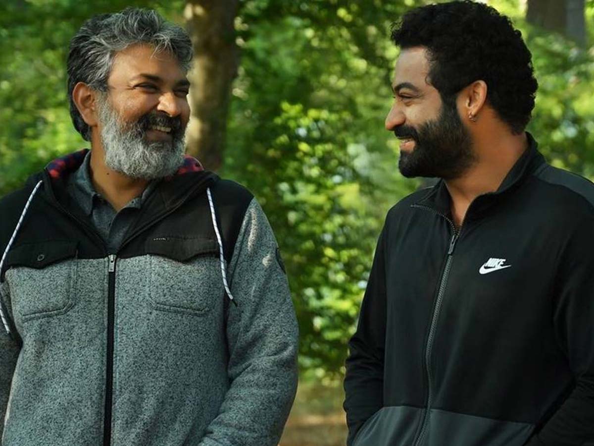 Jr NTR extends wishes to SS Rajamouli on his birthday