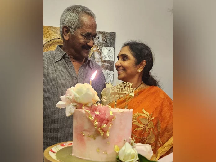 Aadi Pinishetti's mother's birthday celebrations in a grand way.. Photos are going viral...!