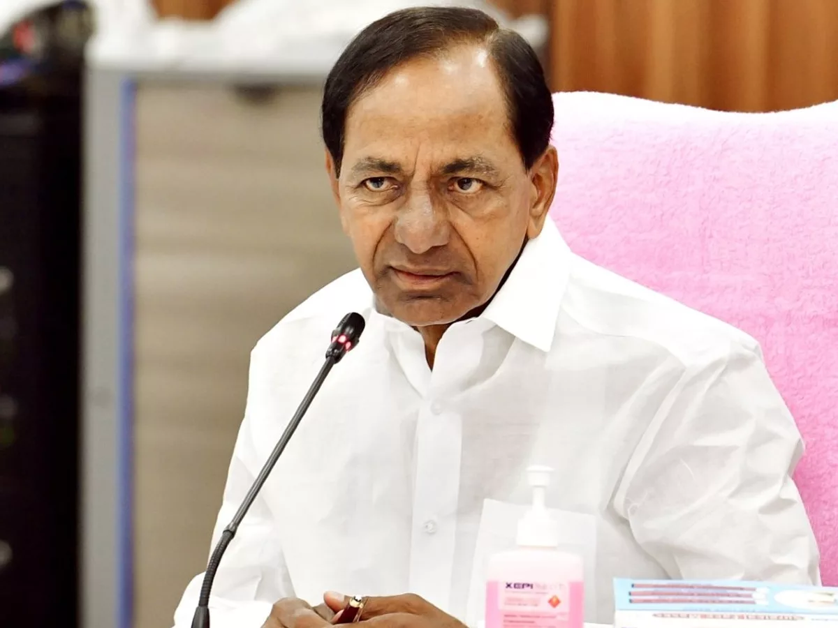 KCR instructs Finance Minister to release Rythu Bandhu funds
