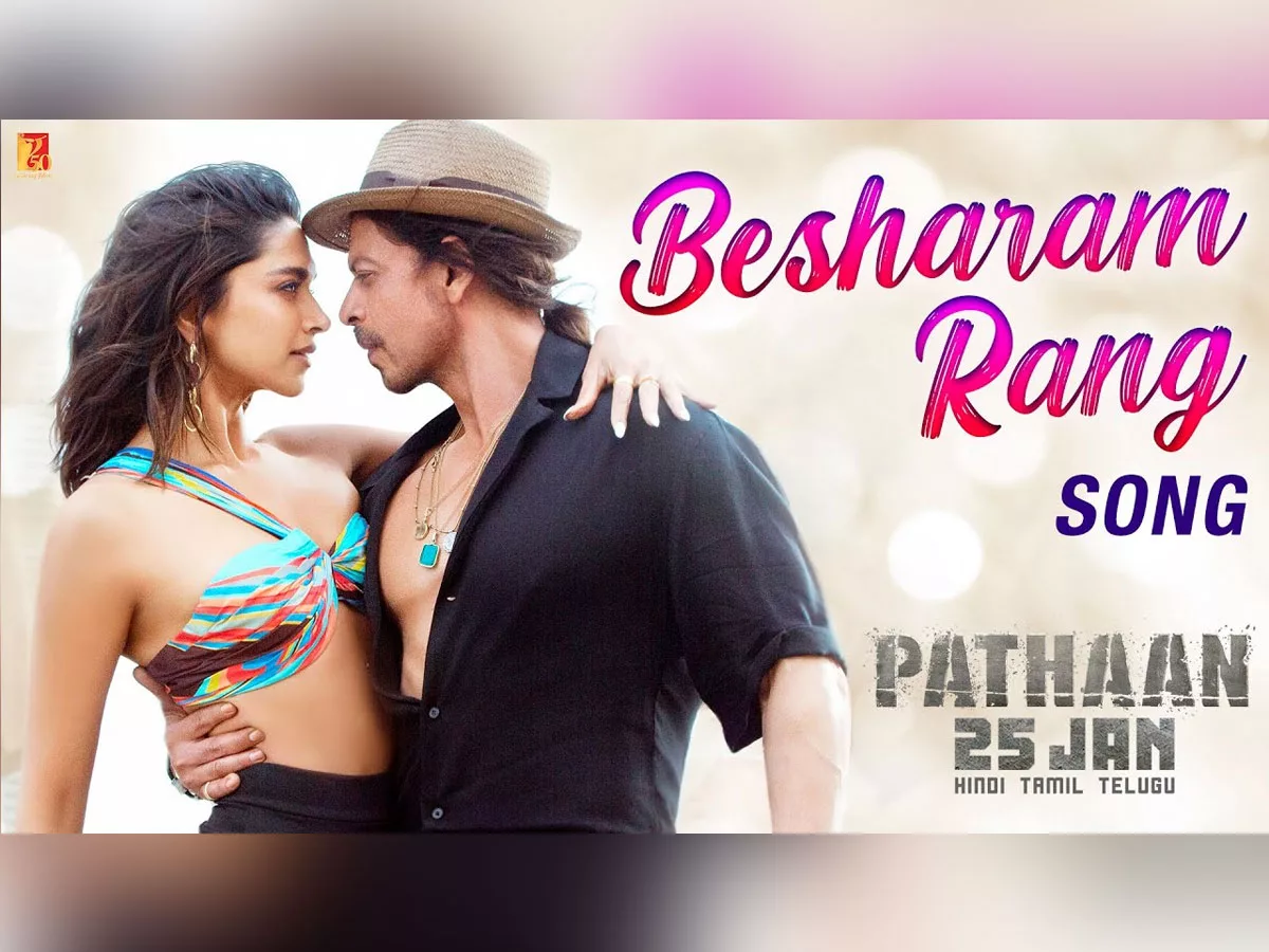 Paathan Besharam Rang: Shahrukh Khan shirtless Deepika Padukone bikini look and their hot chemistry