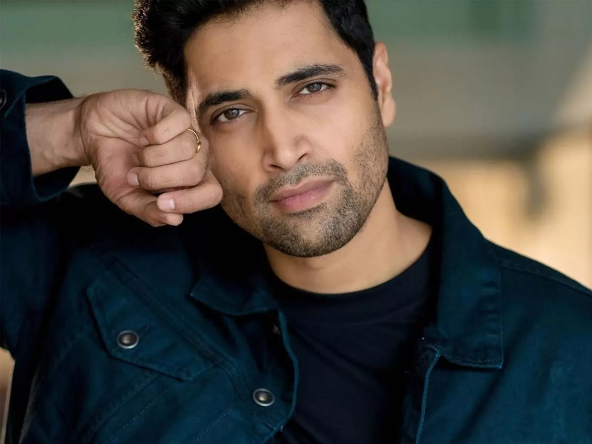 Adivi Sesh: Two girls proposed me at same time in front of their parents