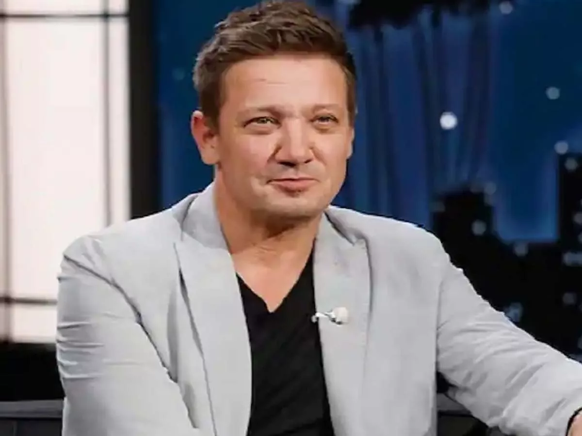 Avengers Star Jeremy Renner in critical condition after terrible accident