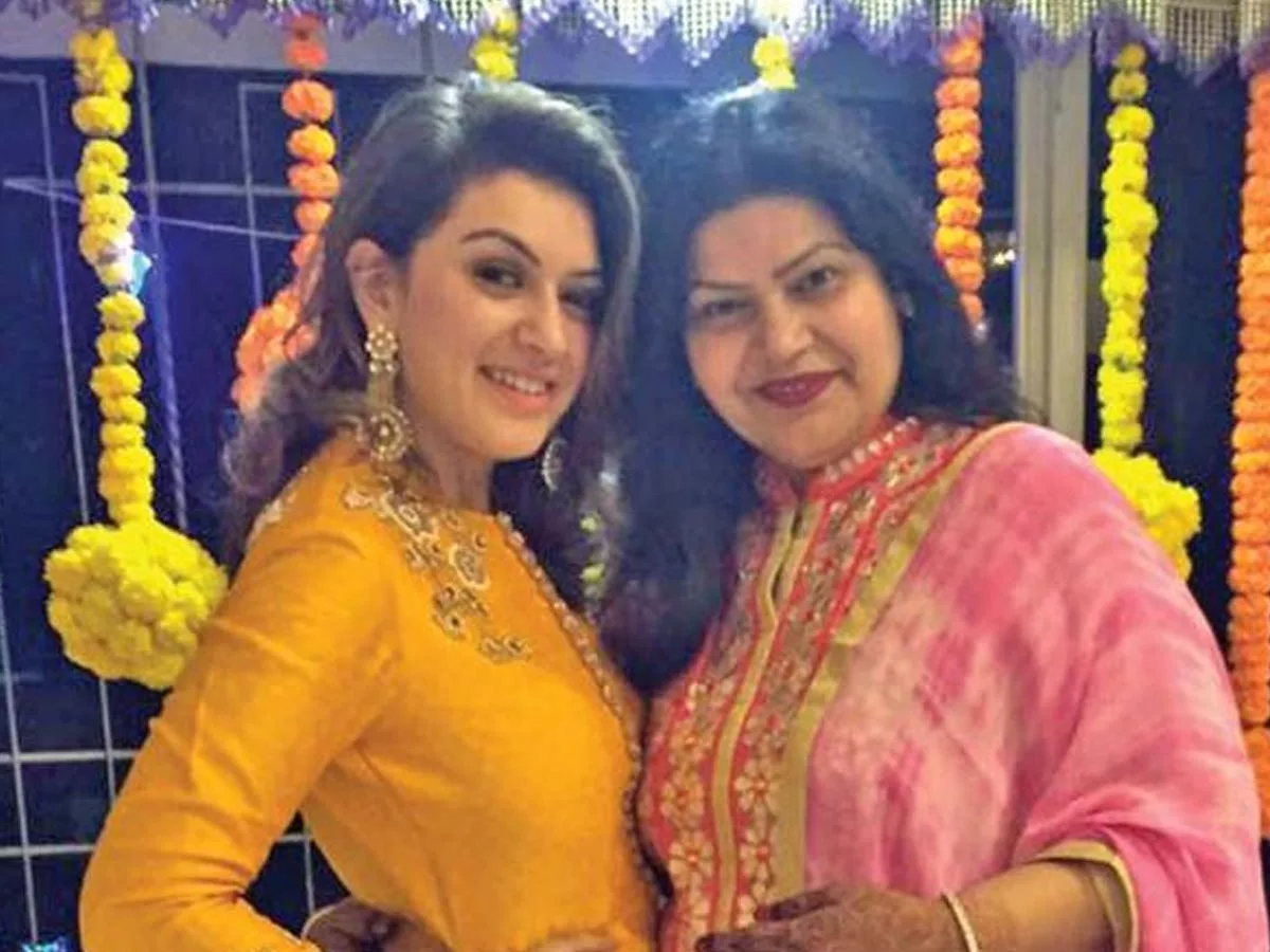 Hansika Motwani Mother decision not to perform v….rginity
