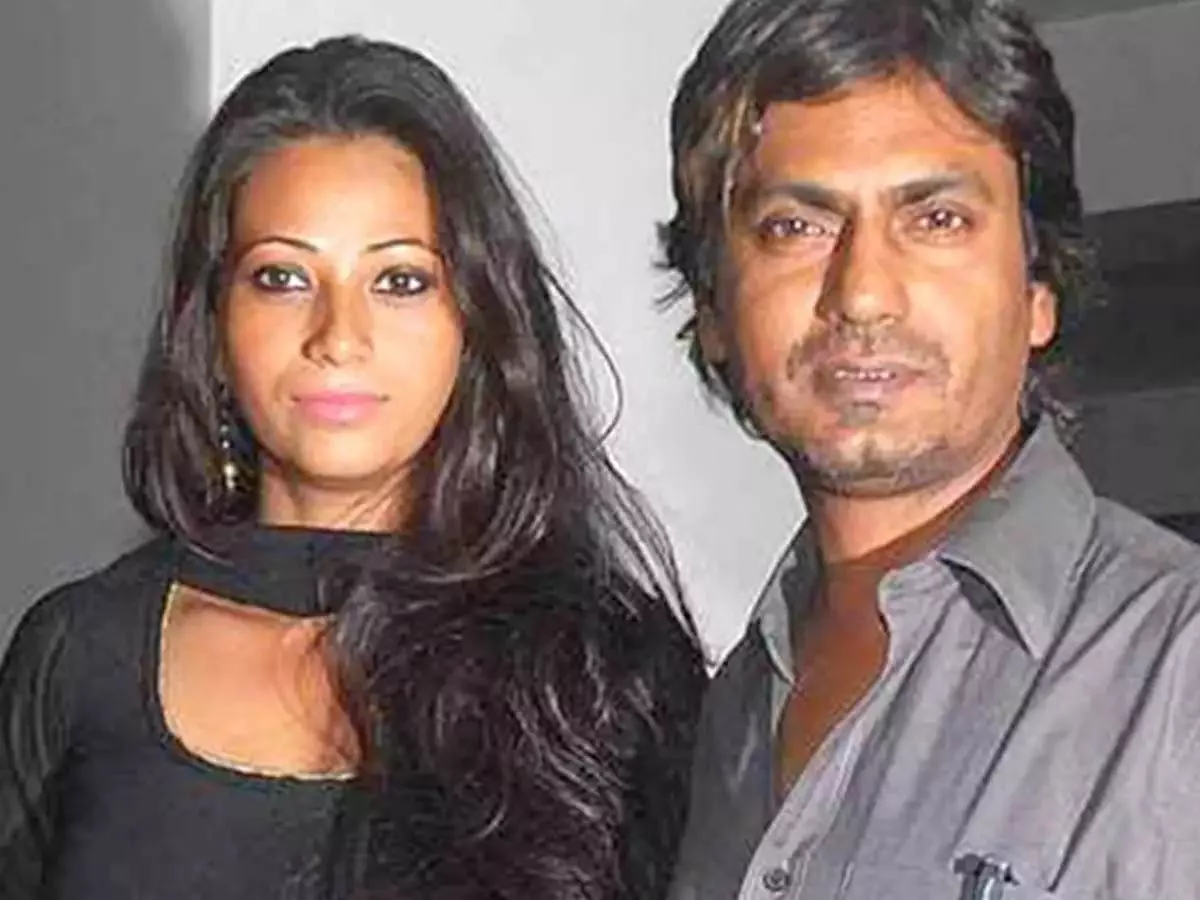 Saindhav actor explosion on his wife, she is still married to her first husband