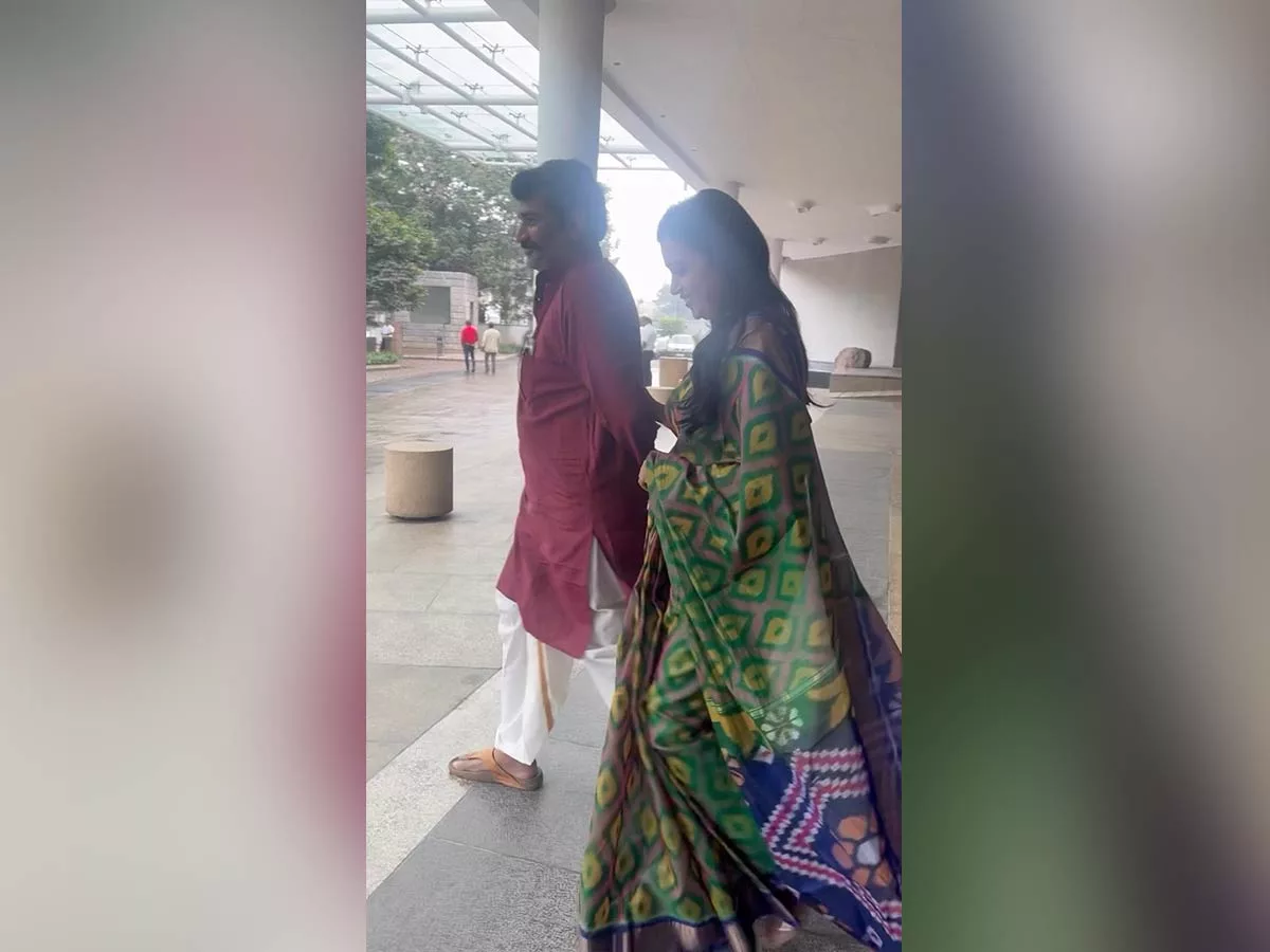 Suma – Rajeev Kanakala's 24th wedding anniversary.. Their Video is going viral..