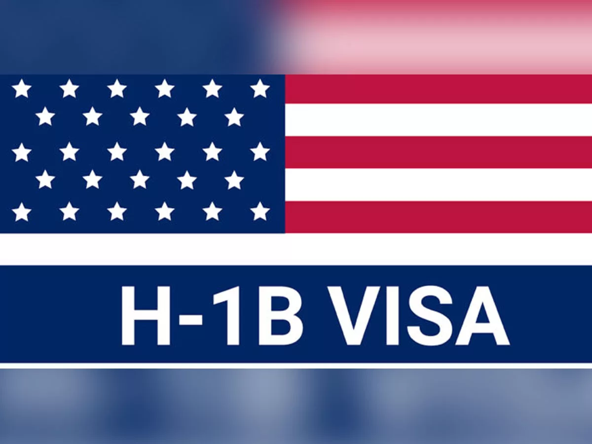 Good news for H1B visa holders, Spouses can work in US!